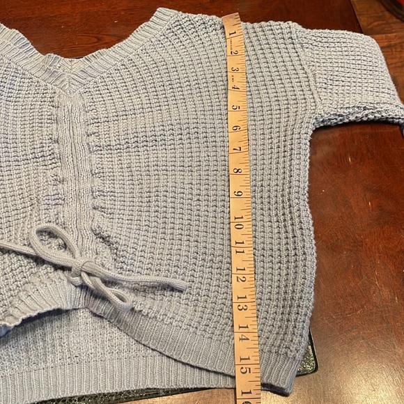 Sincerely Jules Baby Blue Cropped Adjustable knit Sweater Size XS - Picture 9 of 13